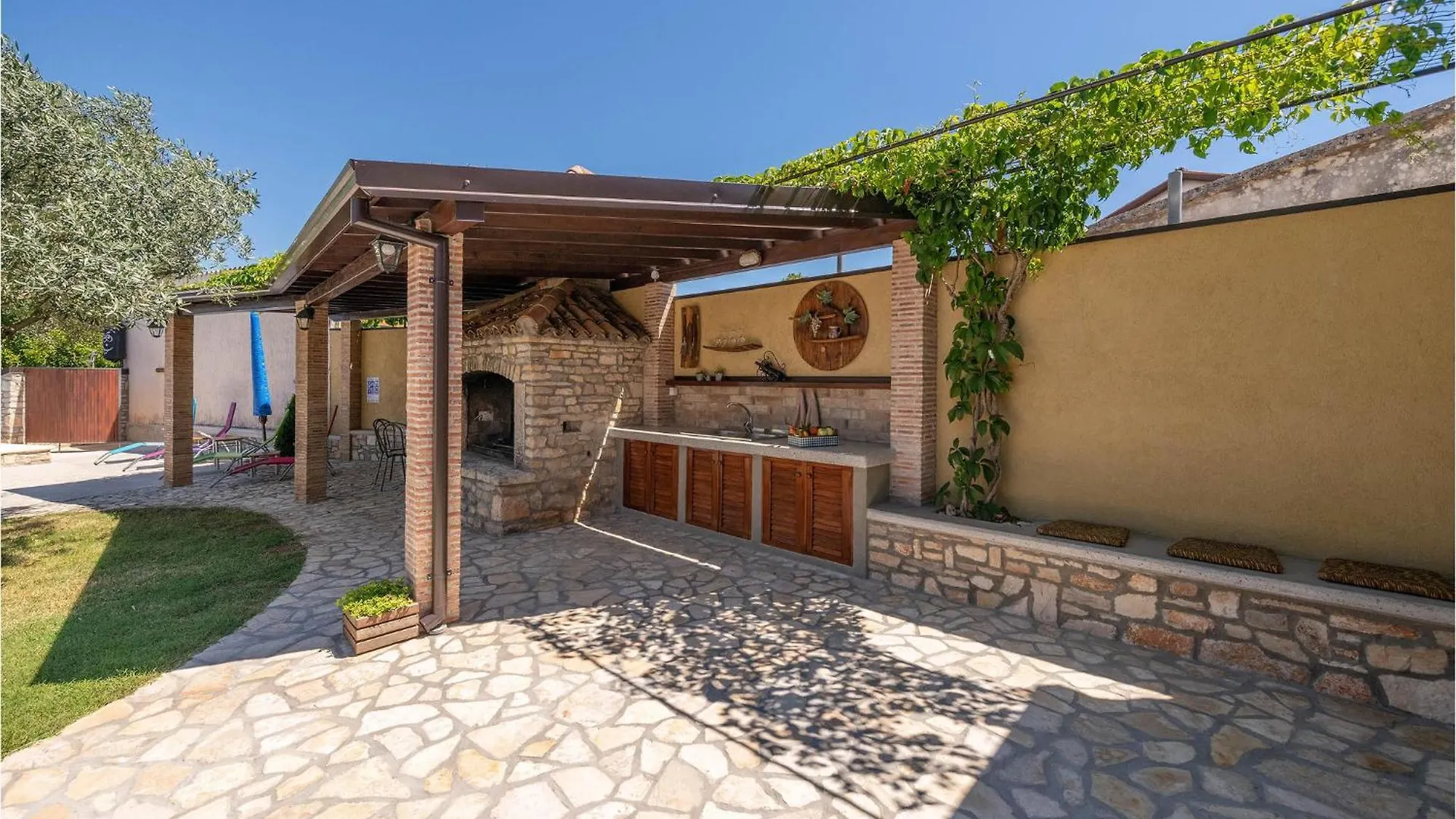 2 Bedroom Stunning Home In Sarici 0*, Sarici (Istria)