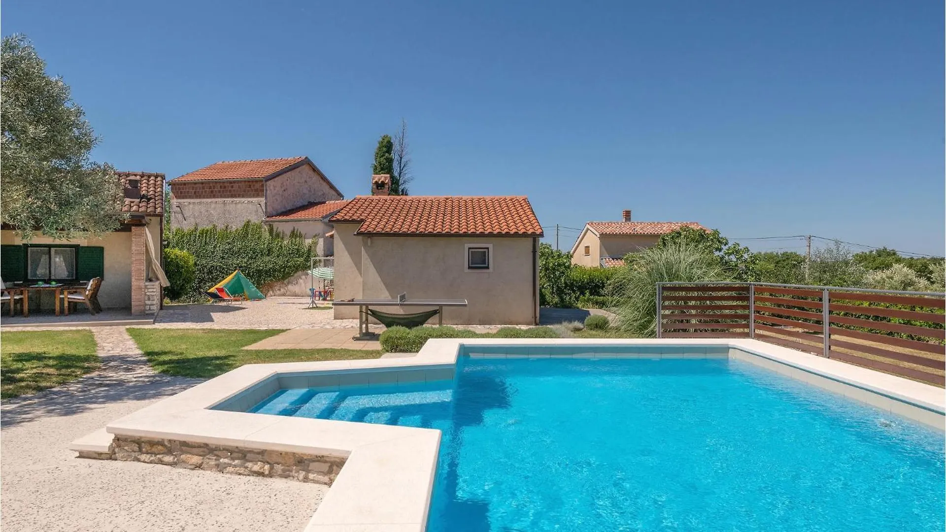 2 Bedroom Stunning Home In Sarici Sarici (Istria)