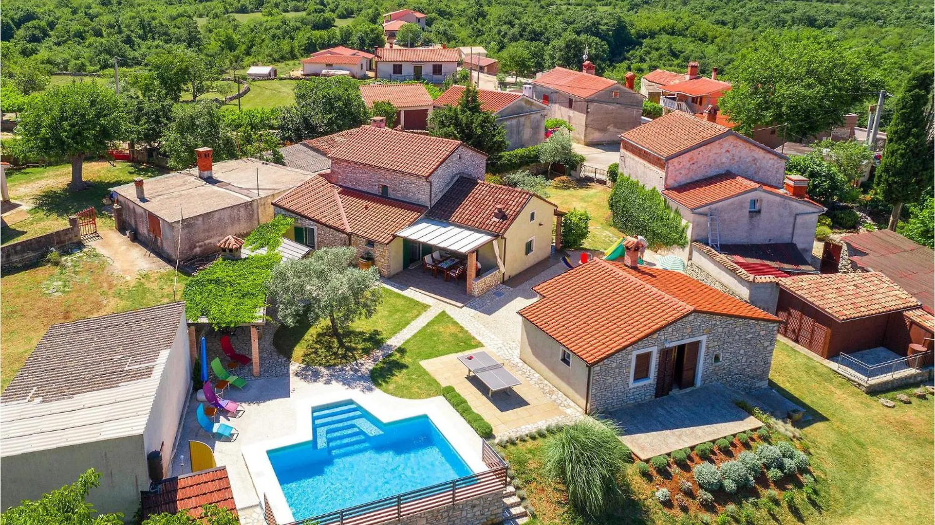 2 Bedroom Stunning Home In Sarici Croatia
